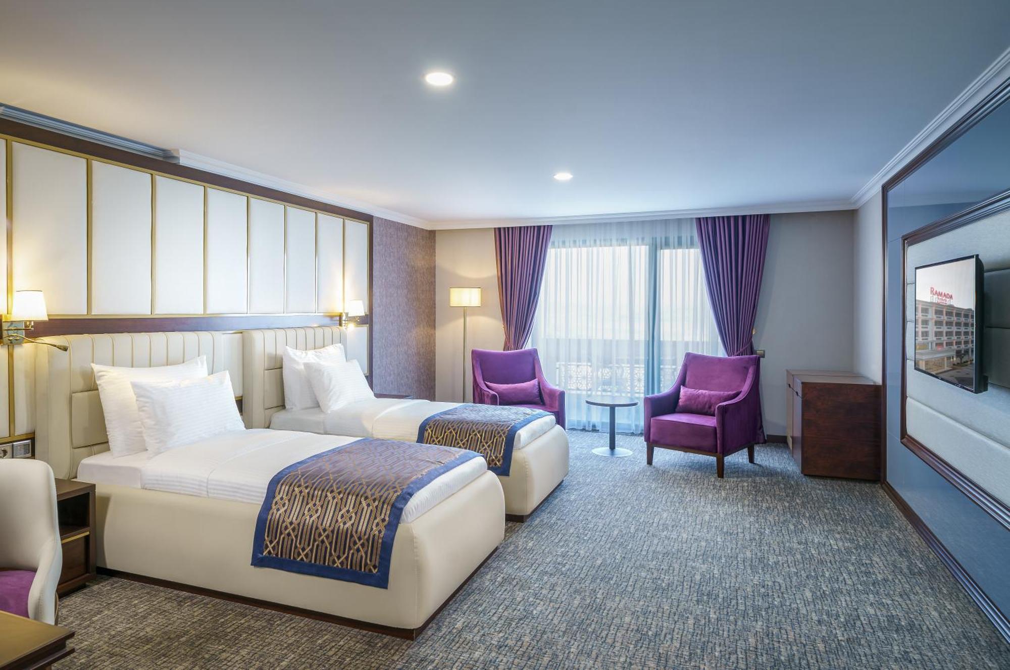 Ramada Plaza By Wyndham Silivri Hotel Buitenkant foto