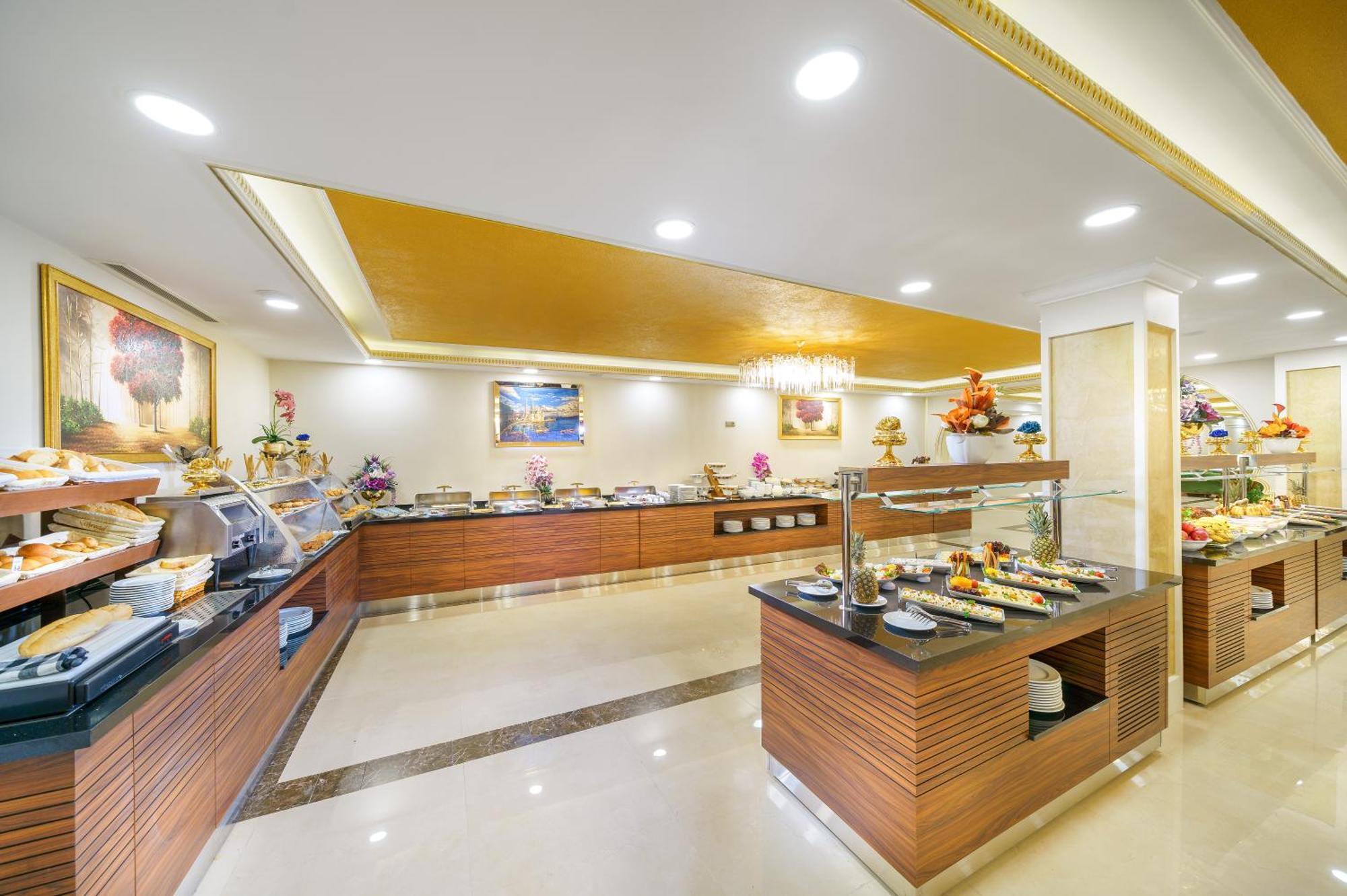 Ramada Plaza By Wyndham Silivri Hotel Buitenkant foto
