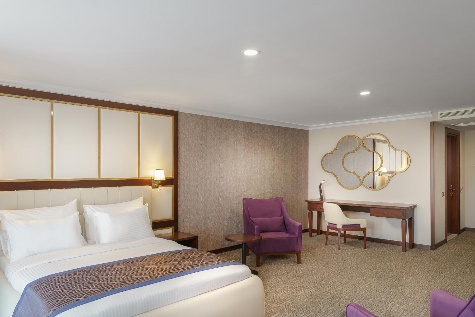 Ramada Plaza By Wyndham Silivri Hotel Buitenkant foto