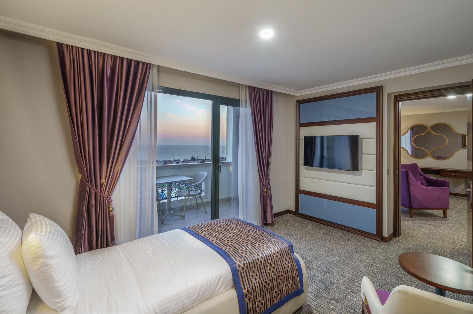 Ramada Plaza By Wyndham Silivri Hotel Buitenkant foto